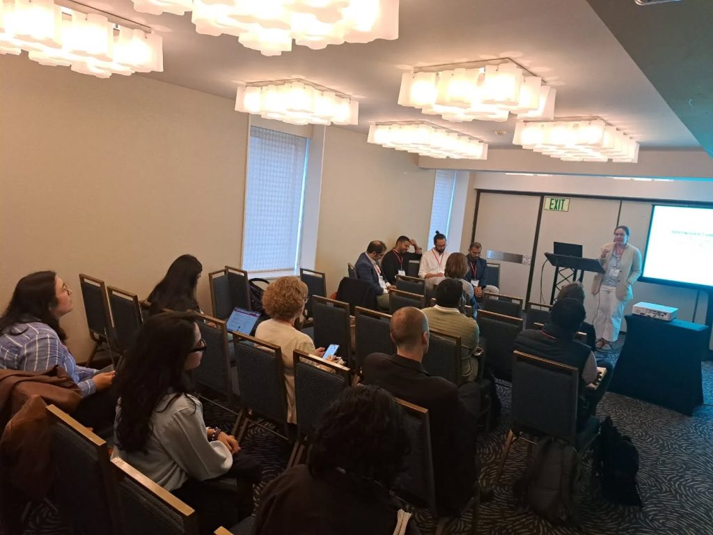 Instagram post from fundaec_org. This post is in position 1.