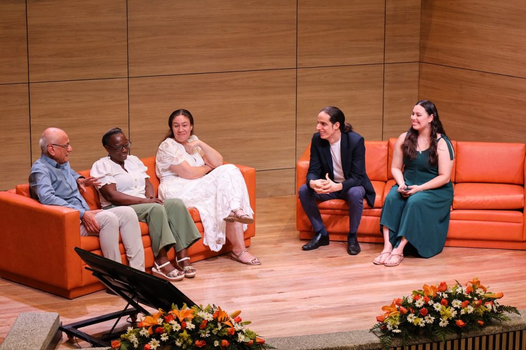 Instagram post from fundaec_org. This post is in position 2.