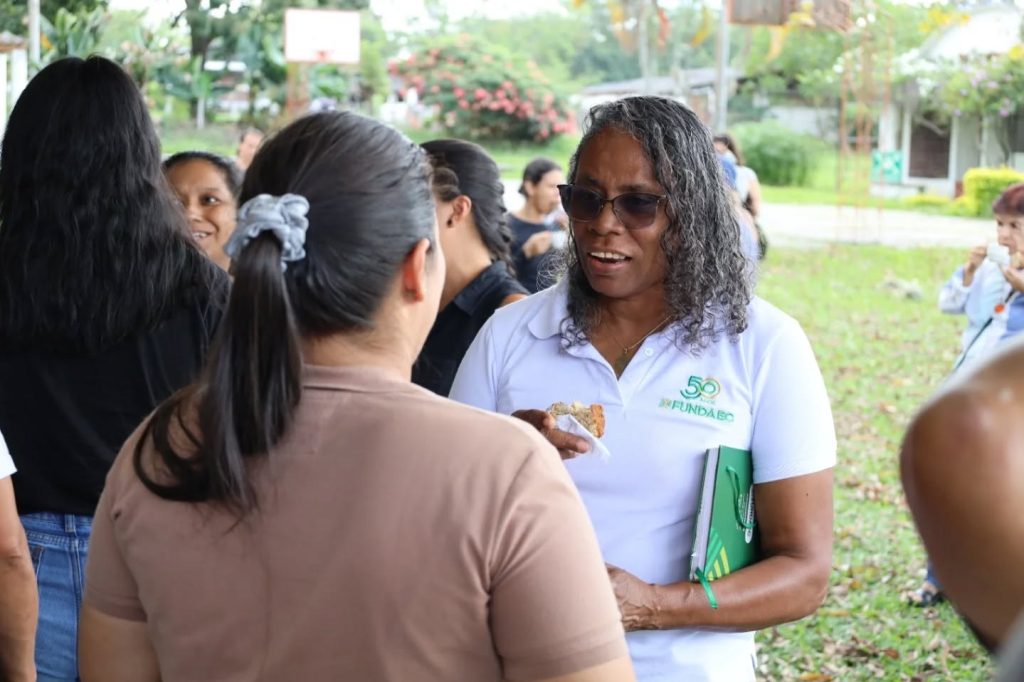 Instagram post from fundaec_org. This post is in position 5.