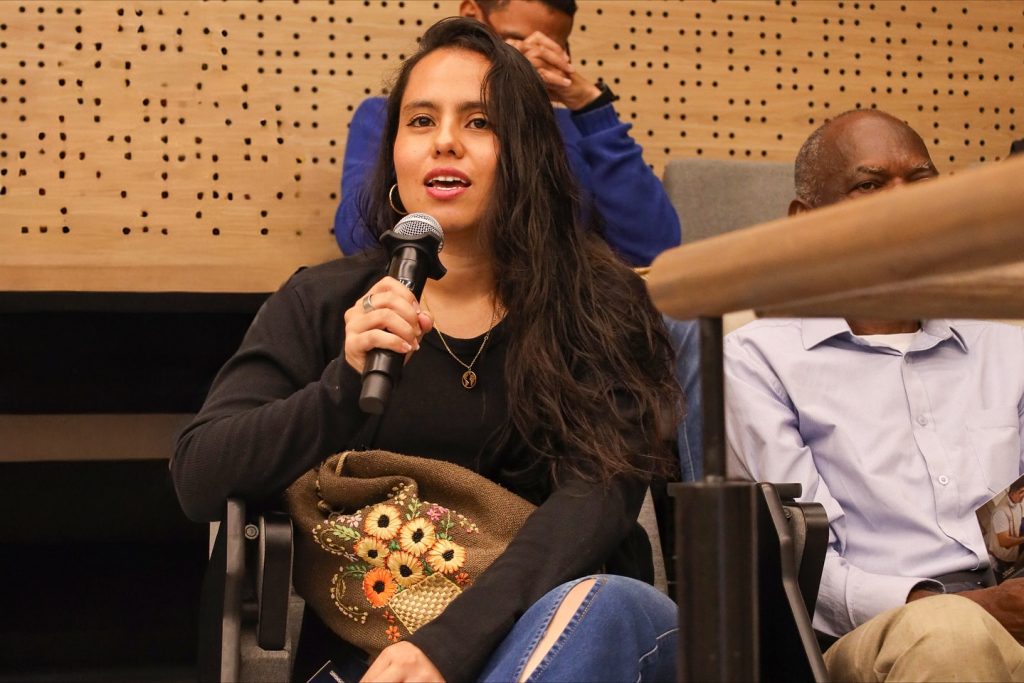 Instagram post from fundaec_org. This post is in position 8.