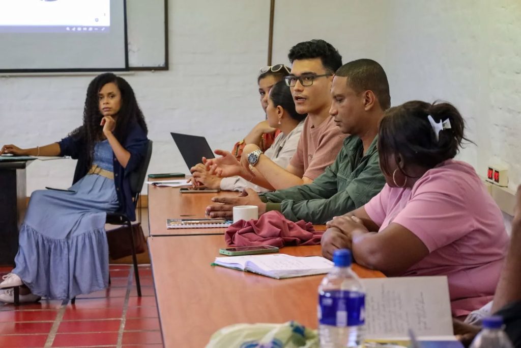 Instagram post from fundaec_org. This post is in position 5.