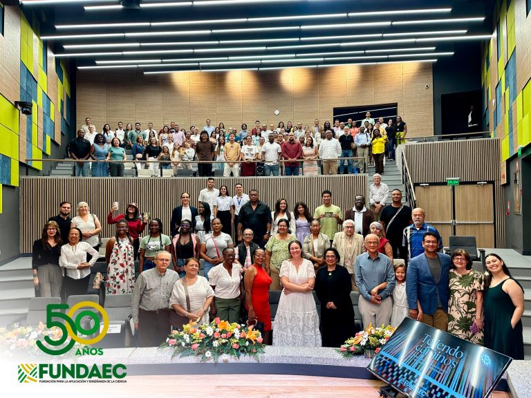 Instagram post from fundaec_org. This post is in position 1.