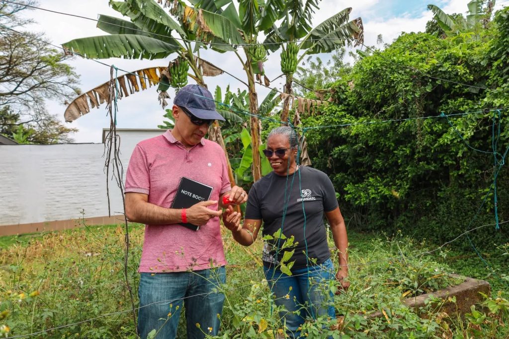 Instagram post from fundaec_org. This post is in position 9.