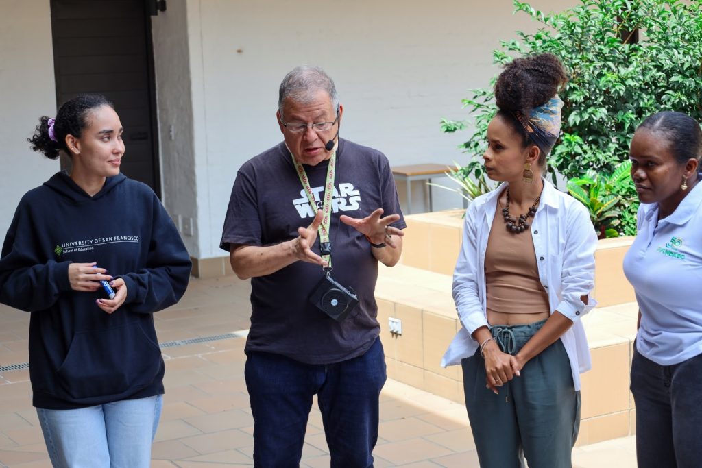 Instagram post from fundaec_org. This post is in position 8.